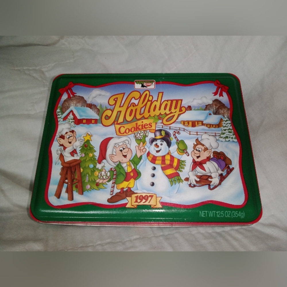 Vintage Keebler Elves Holiday Cookie Christmas Tin